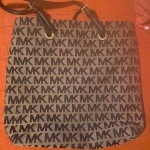 Michael Kors Tote